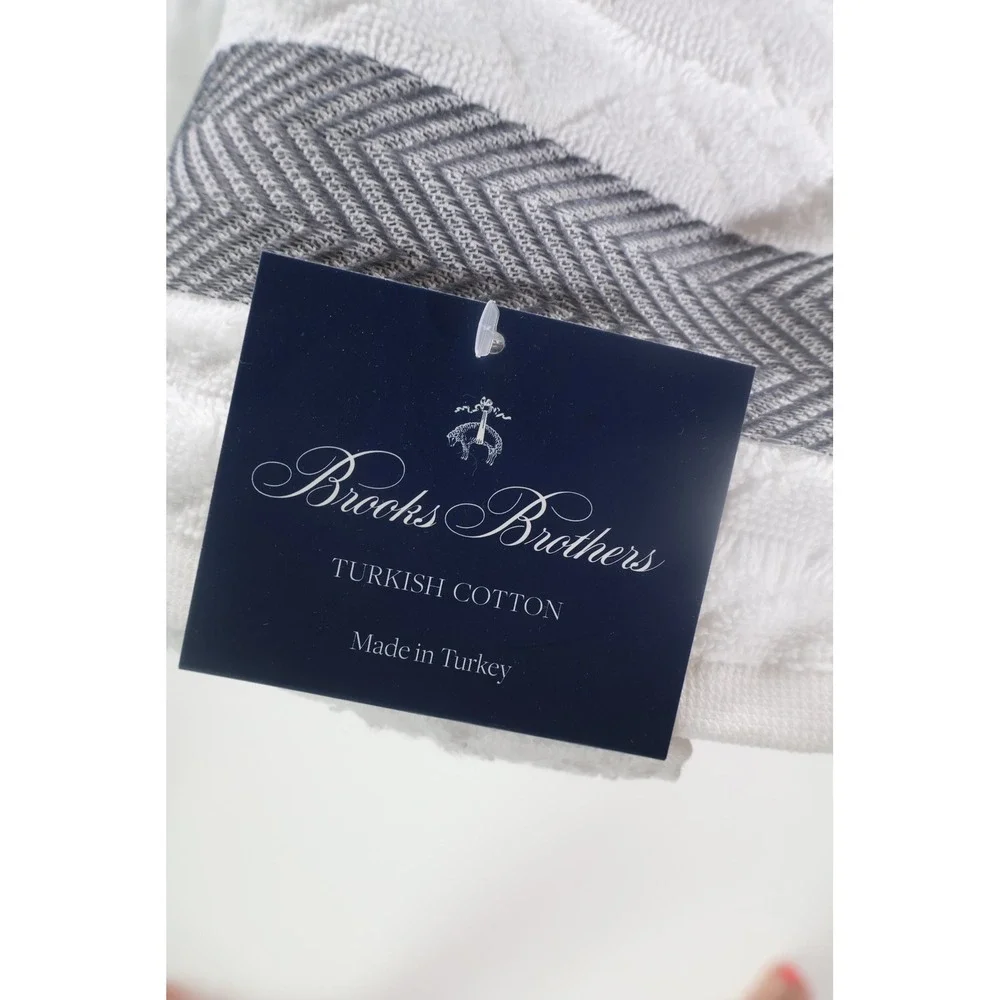 Brooks Brothers Hand Towel‎ Herringbone 16x28 White Turkish Cotton Bathroom